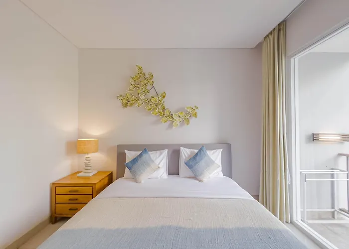 Hola 3* Seminyak